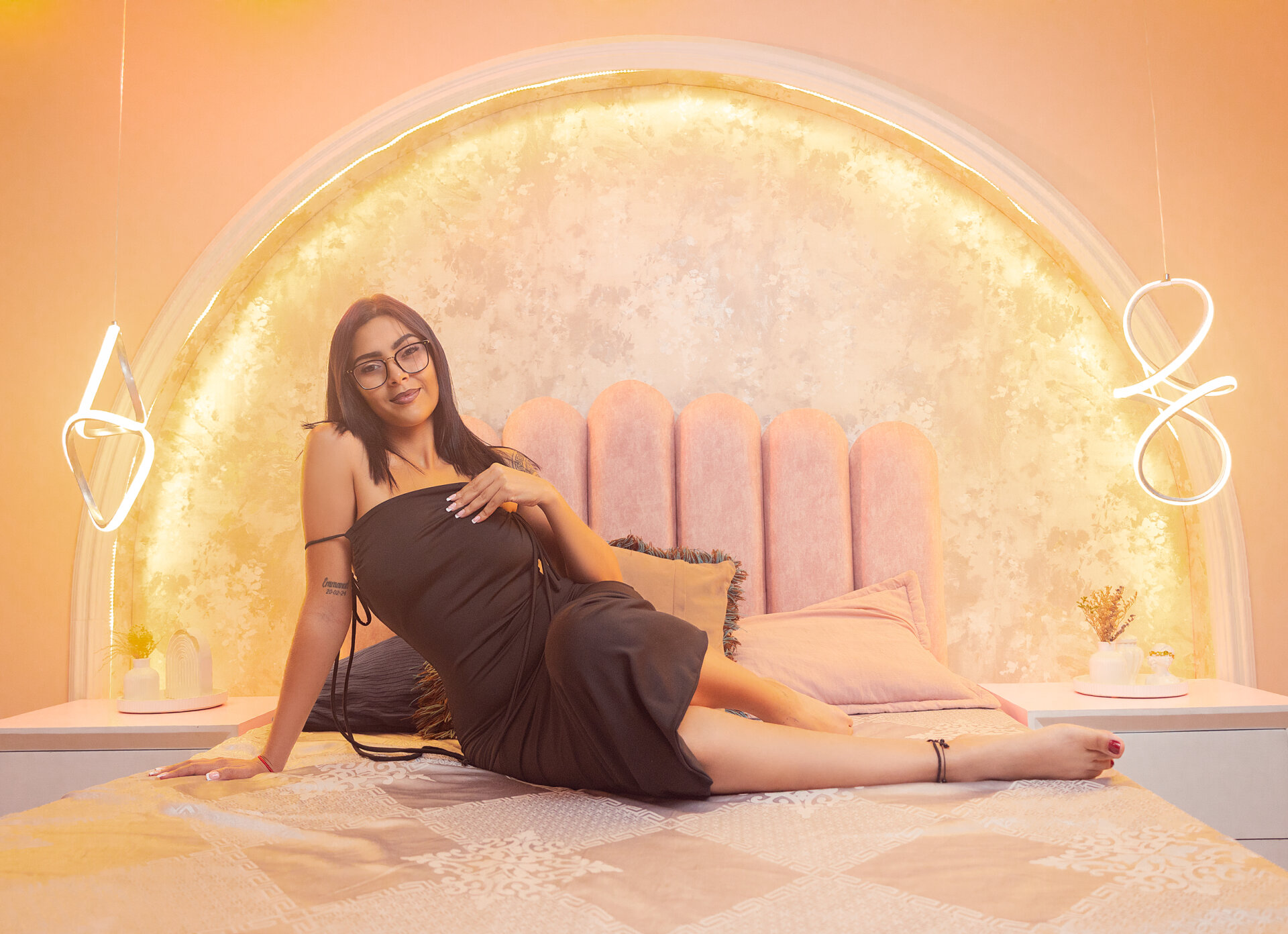 XXX Porn Photo of Nude AishaCarpenter 4