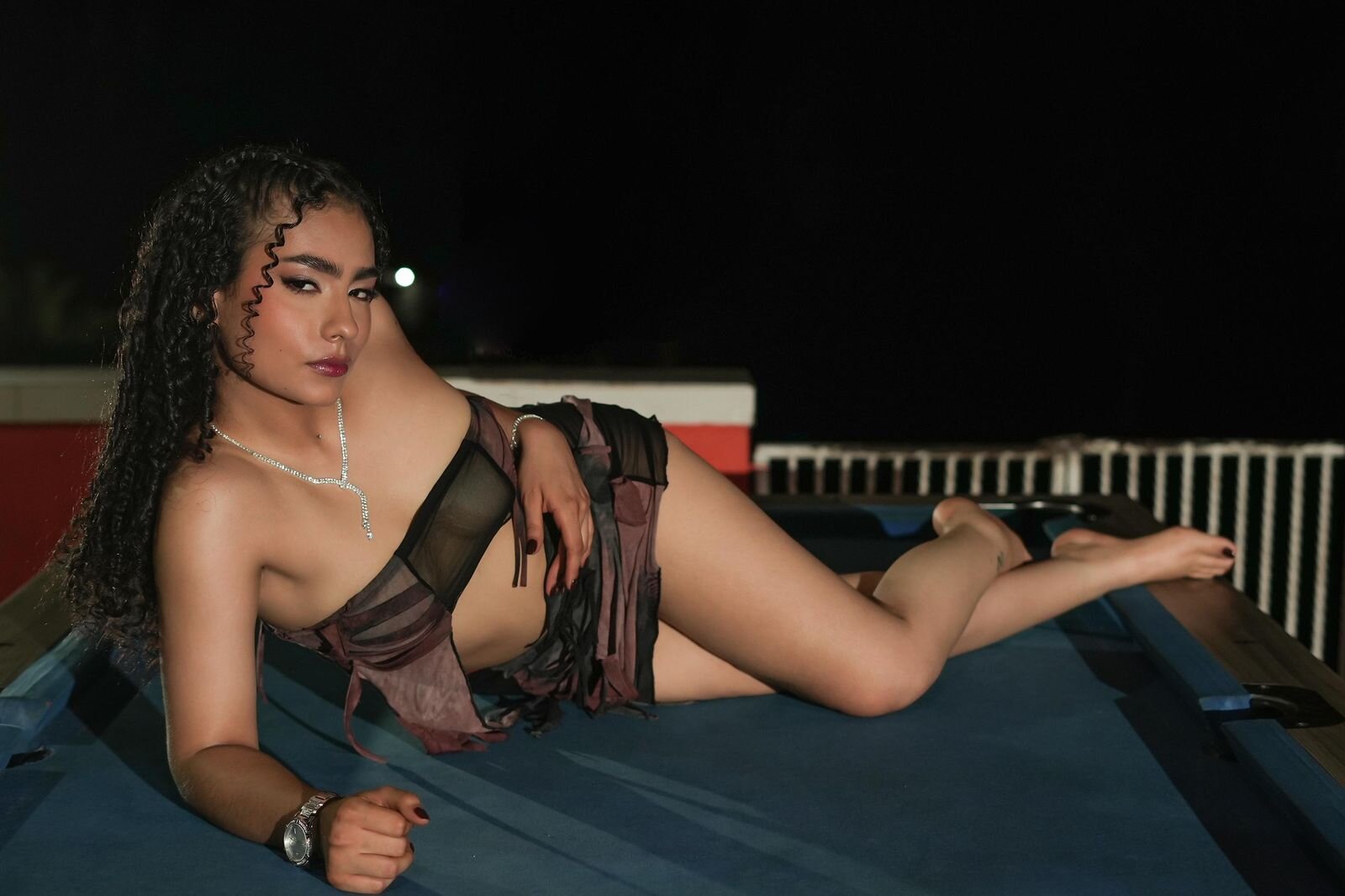 XXX Porn Photo of Nude Victoria_Curly 1