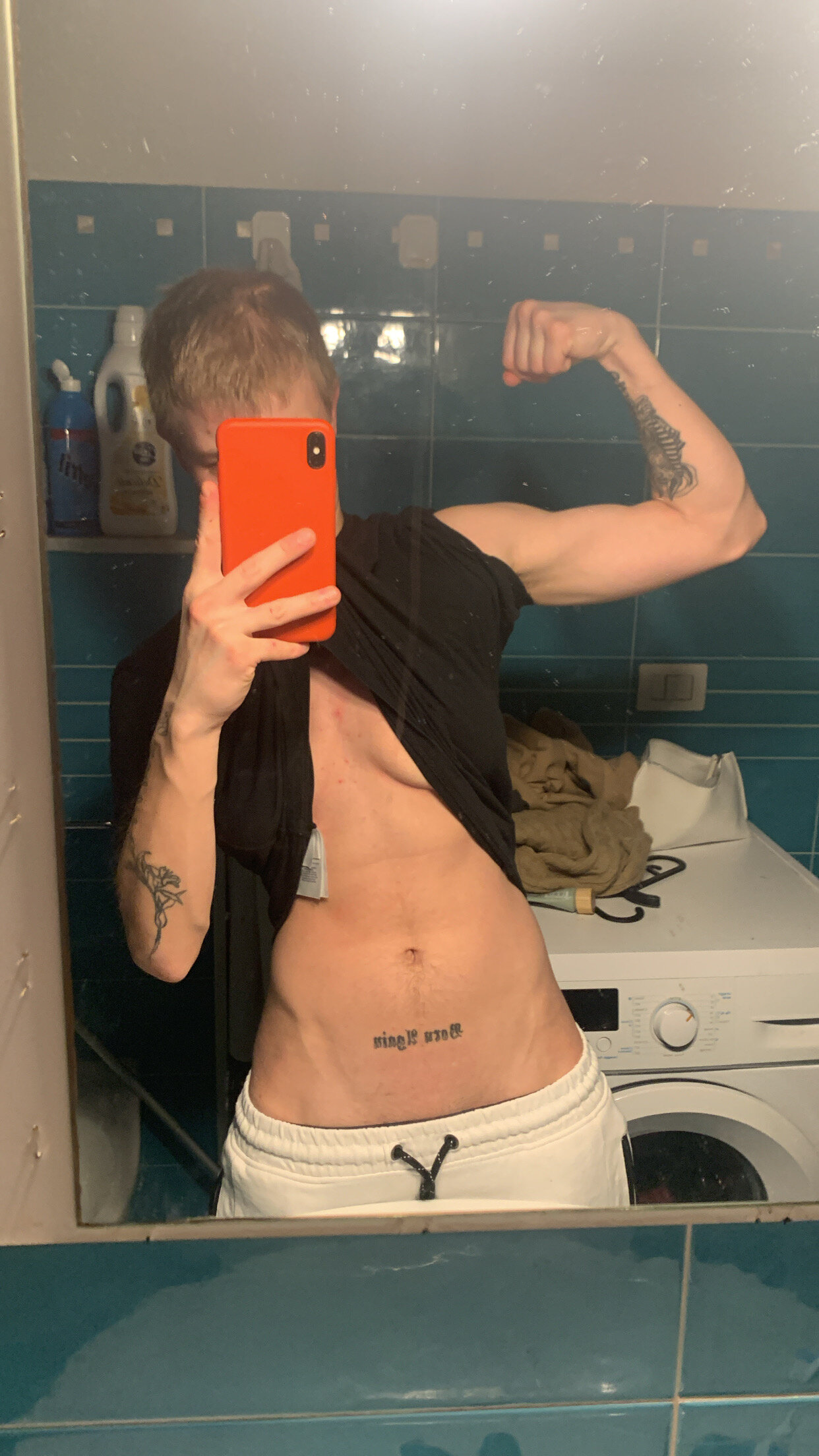 XXX Porn Photo of Nude rossbertelli 5