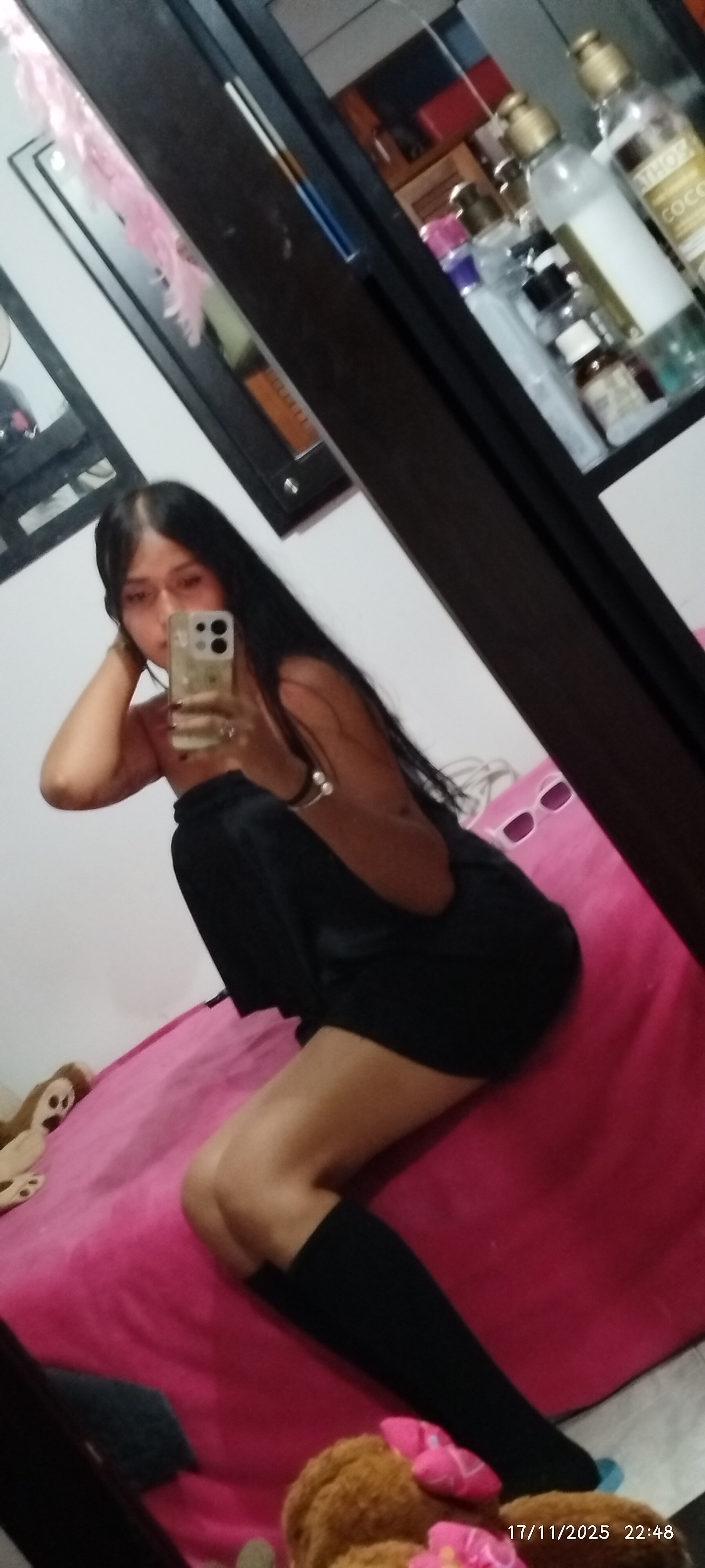 XXX Porn Photo of Nude Vivien__sabrina_colombia 6