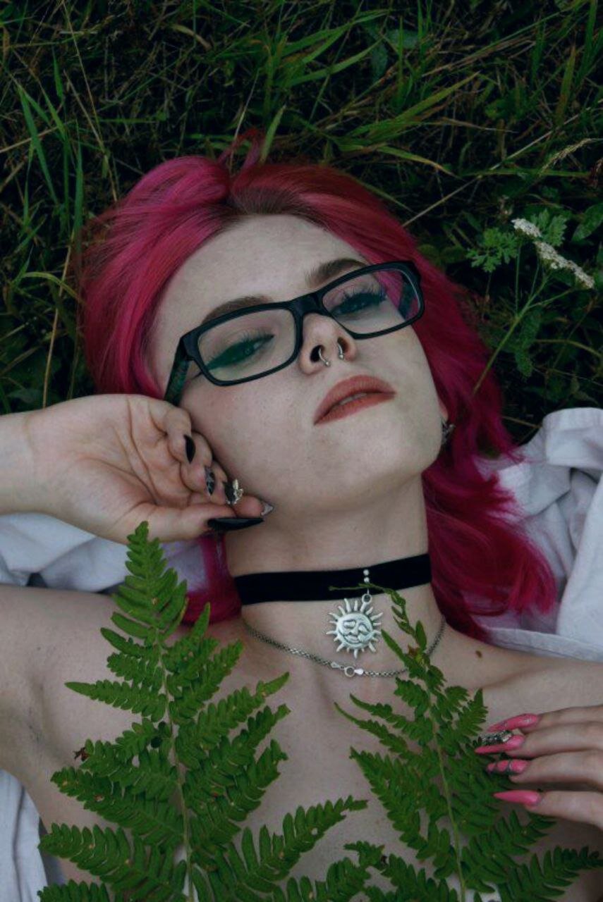 XXX Porn Photo of Nude RonniHang 3