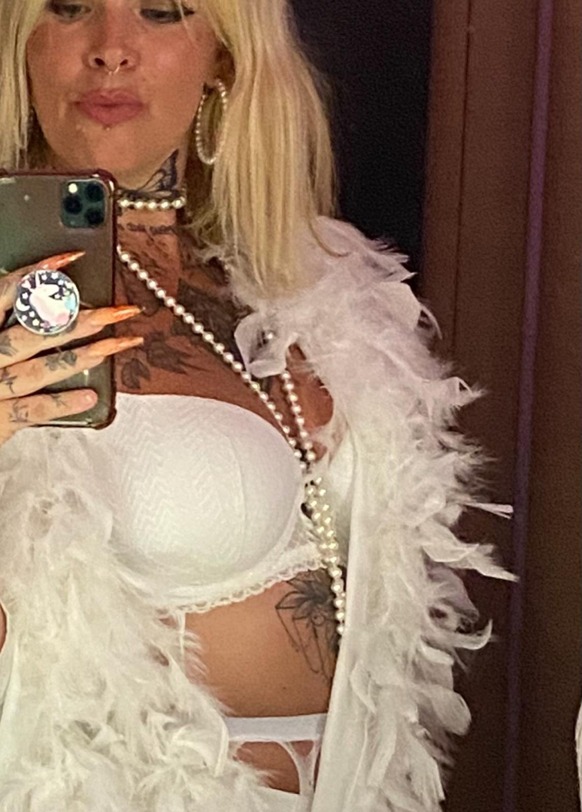 XXX Porn Photo of Nude blondy40 6