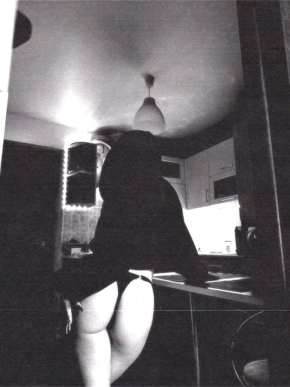 XXX Porn Photo of Nude Under_lord 18