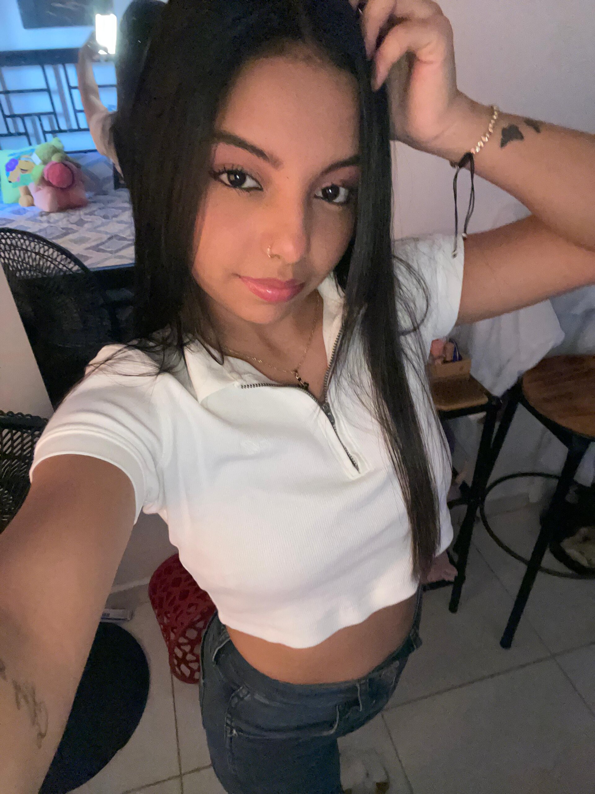 XXX Porn Photo of Nude allyson_petite 2