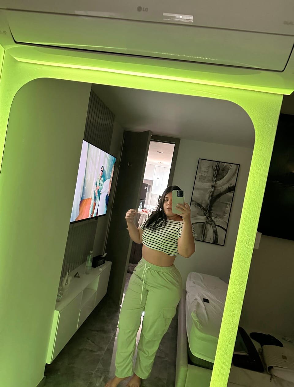 XXX Porn Photo of Nude riley_skylar_ 4