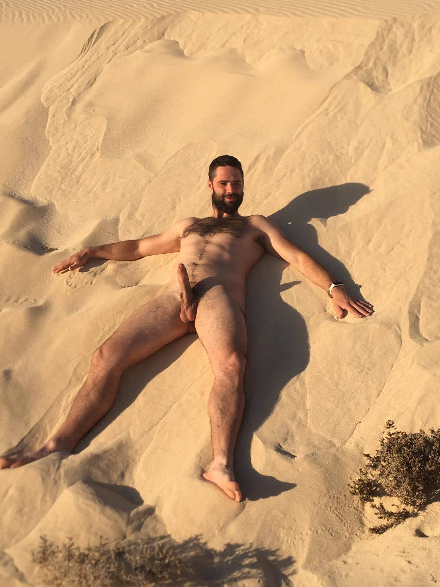 XXX Porn Photo of Nude gridehero 2