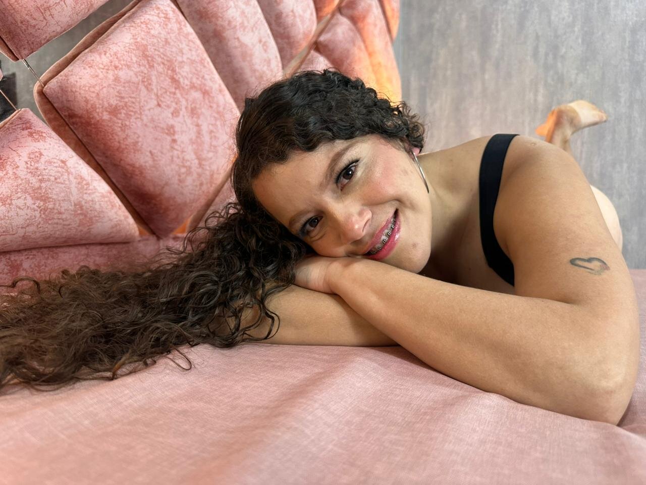 XXX Porn Photo of Nude mila_bloom_ 4