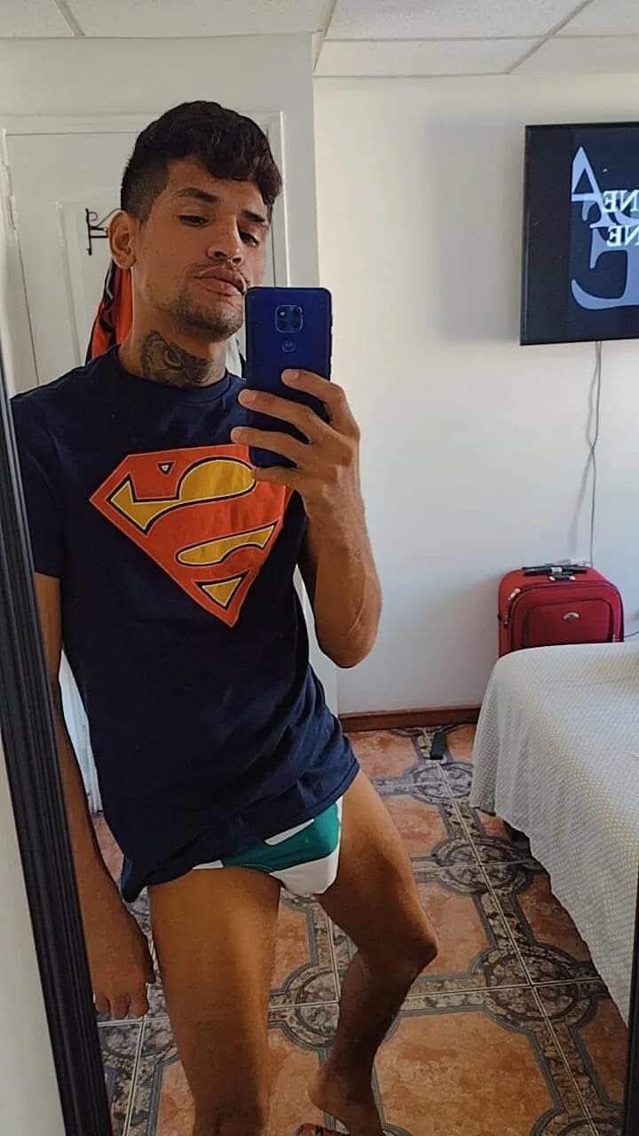XXX Porn Photo of Nude Dark_valentino 1