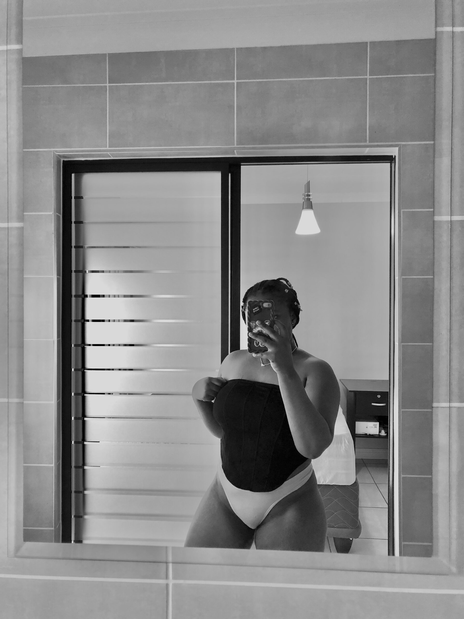 XXX Porn Photo of Nude Moneylovesmeyoo 2