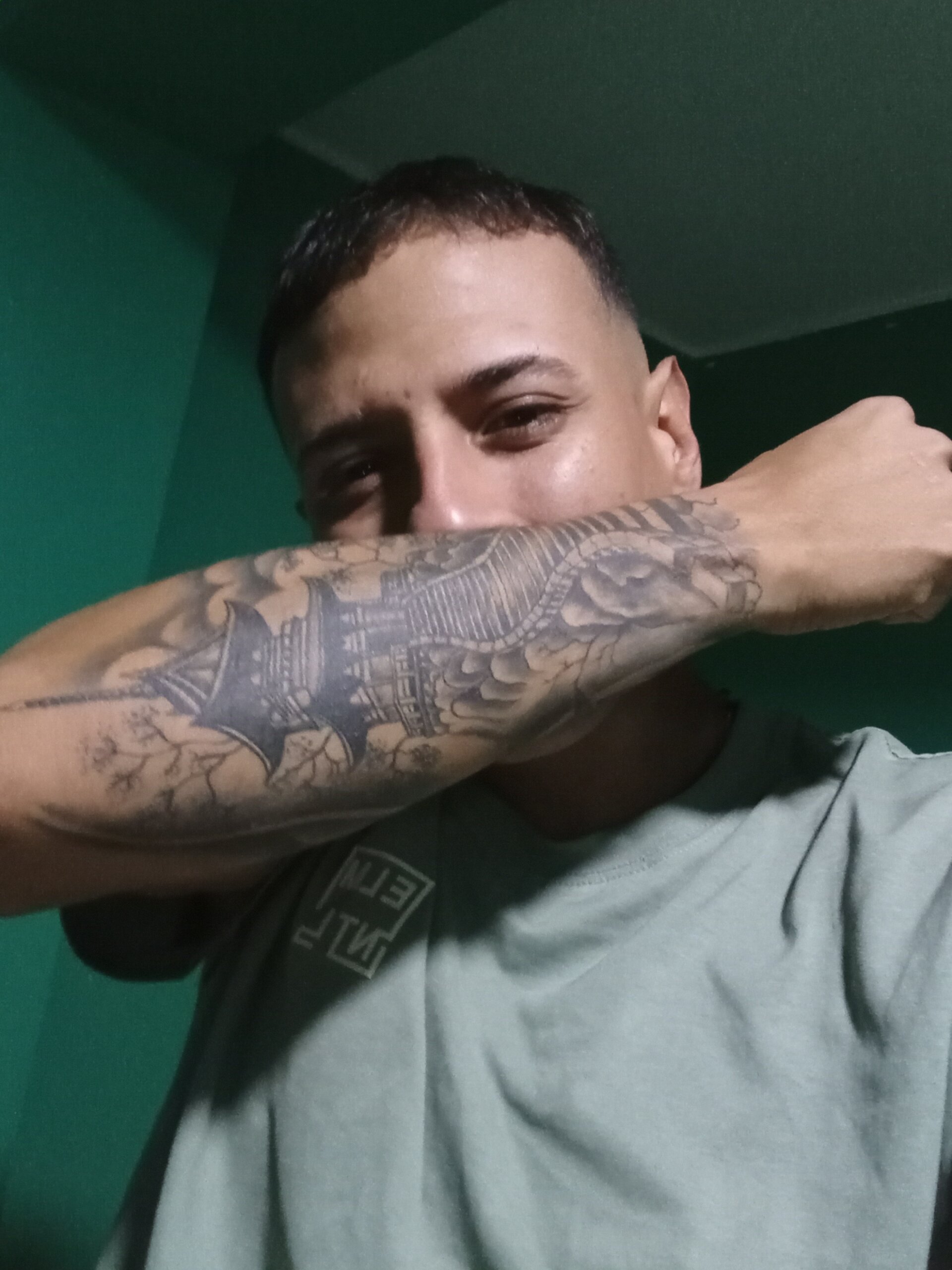 XXX Porn Photo of Nude Camilo1196 3