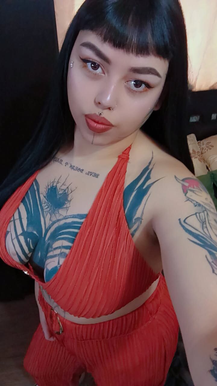 XXX Porn Photo of Nude malboro_01 35