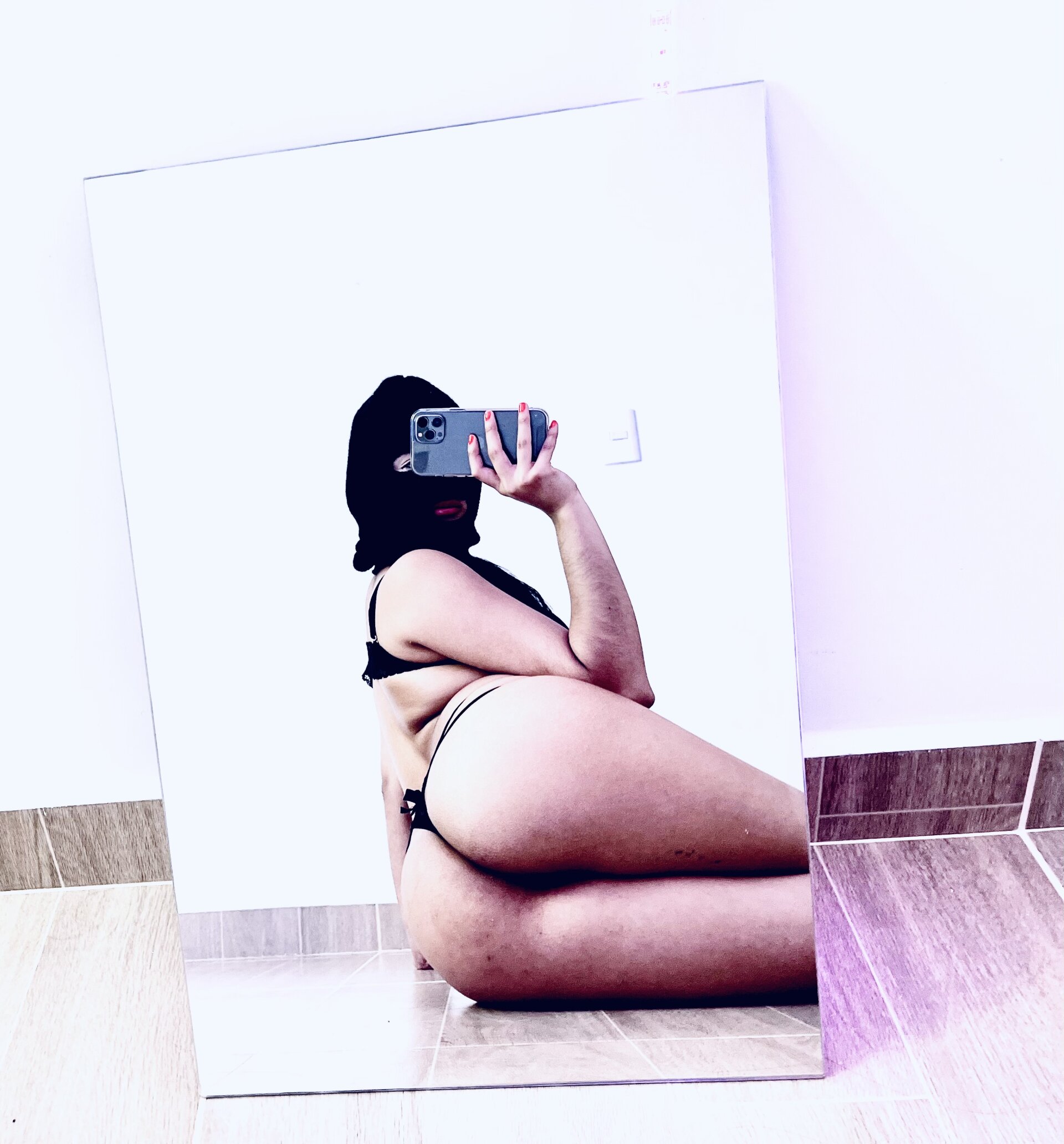 XXX Porn Photo of Nude Meganhot02 4