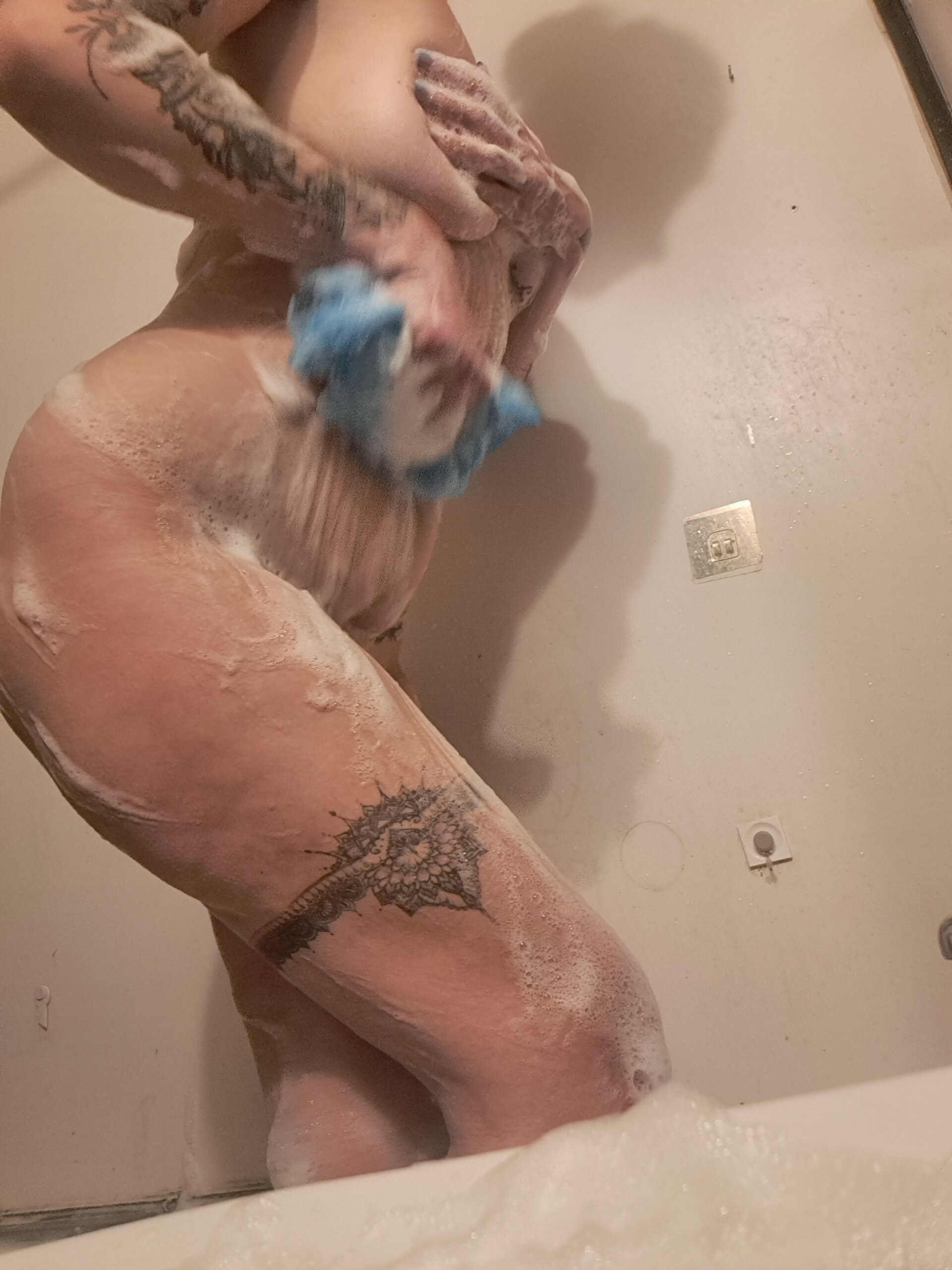 XXX Porn Photo of Nude wet_couple23 11