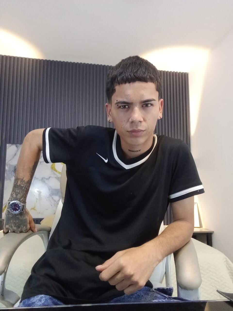 XXX Porn Photo of Nude daimon_salvatore 6