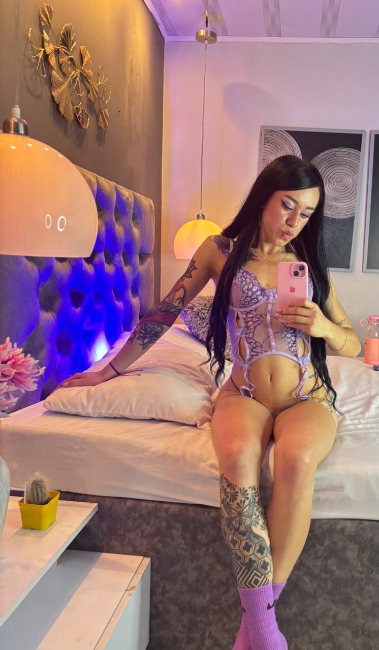 XXX Porn Photo of Nude athziry_g 26