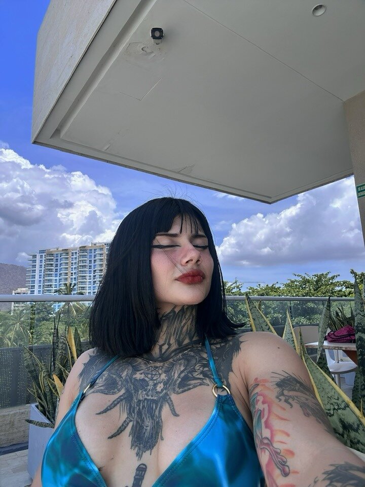 XXX Porn Photo of Nude Ammy____ 12