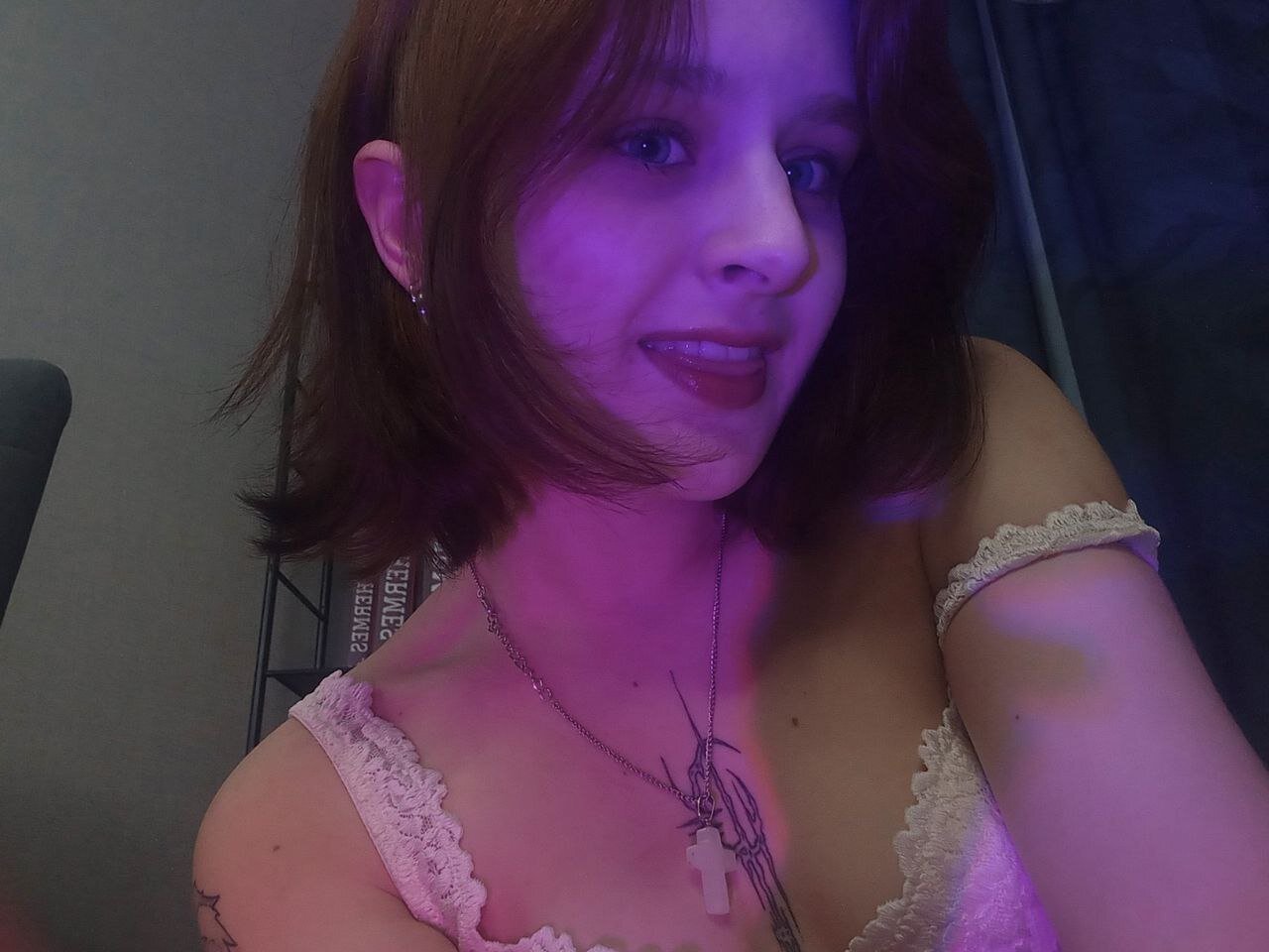 XXX Porn Photo of Nude Kira_Chain 2
