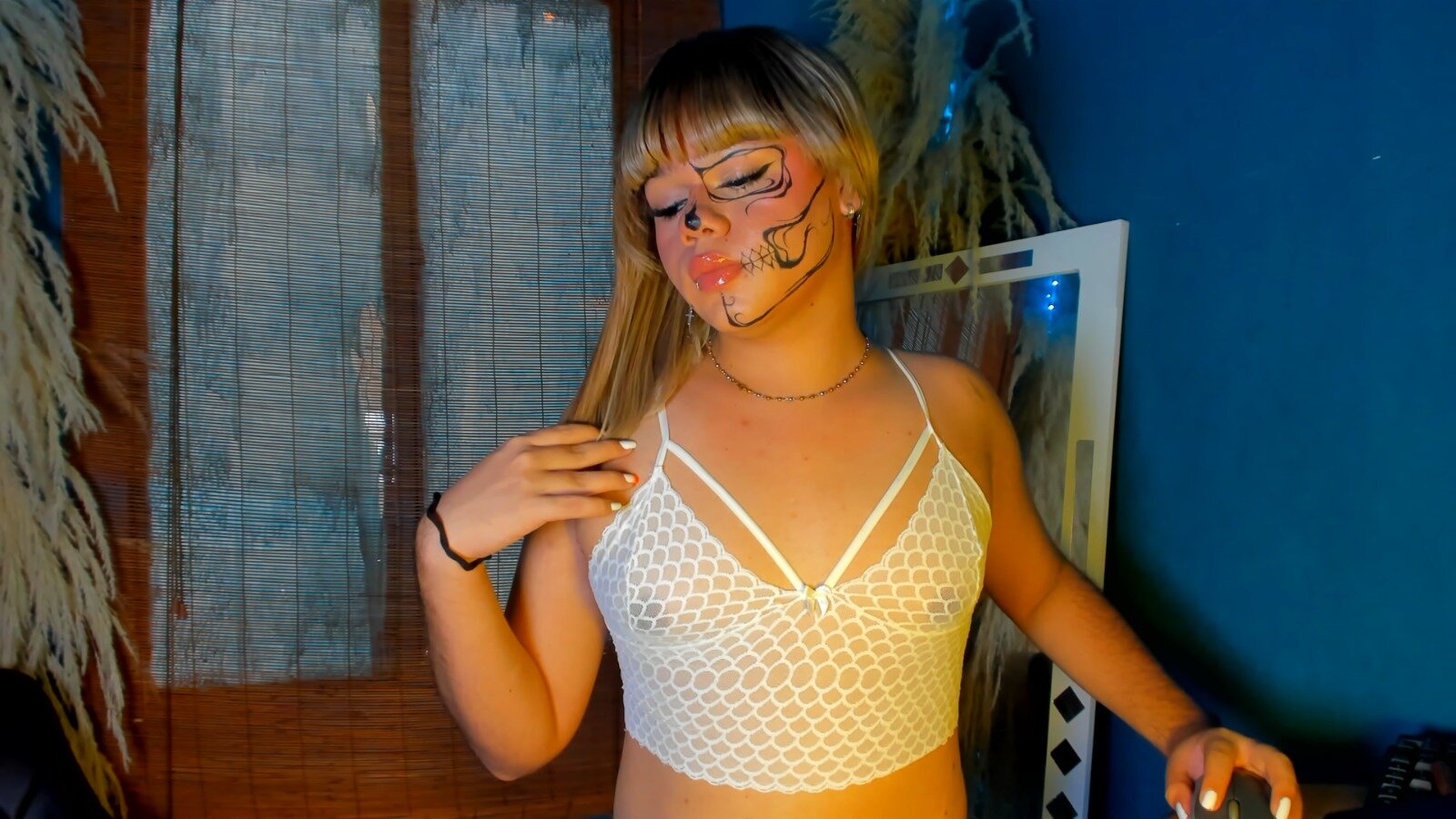 XXX Porn Photo of Nude Tiffany_deluxe 119