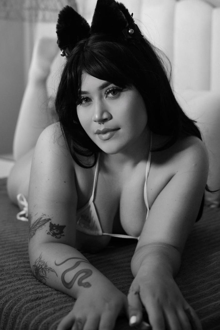 XXX Porn Photo of Nude mia_yeager 12