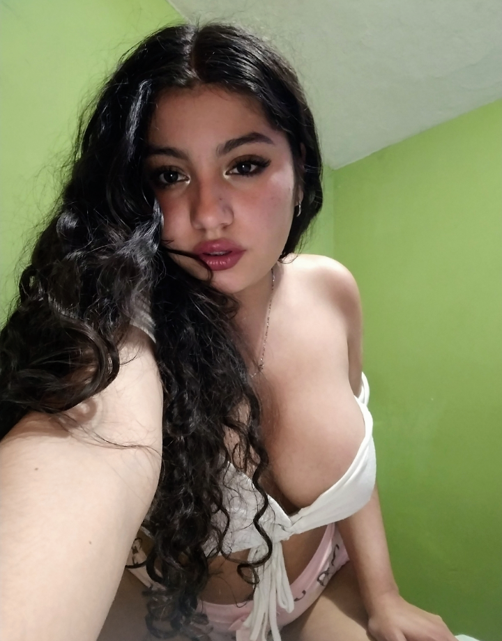 XXX Porn Photo of Nude Miaa_Smiith1 65
