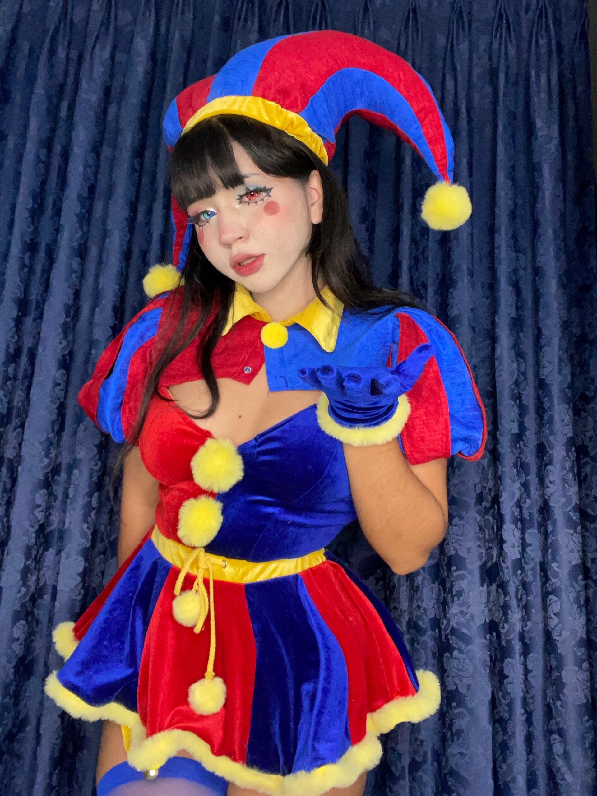 XXX Porn Photo of Nude Petit-Rosse 196