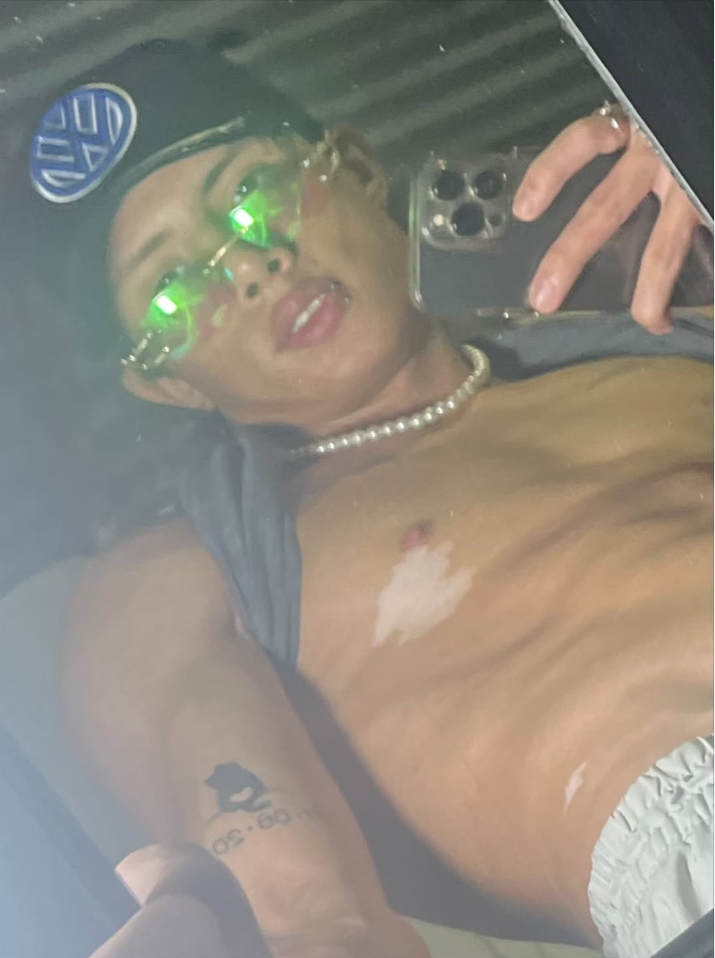 XXX Porn Photo of Nude Didi_and_kendall 1