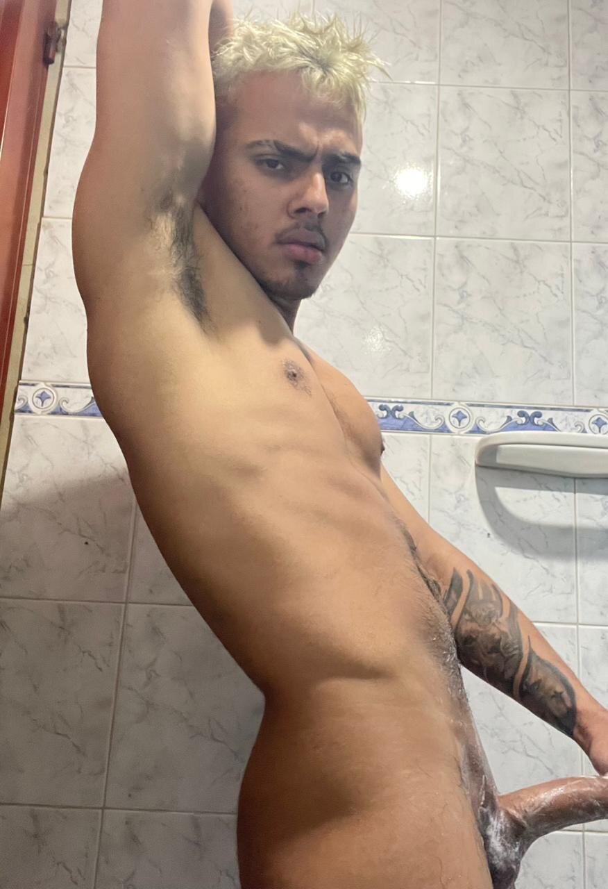 XXX Porn Photo of Nude darkem_rodriguez_ 2