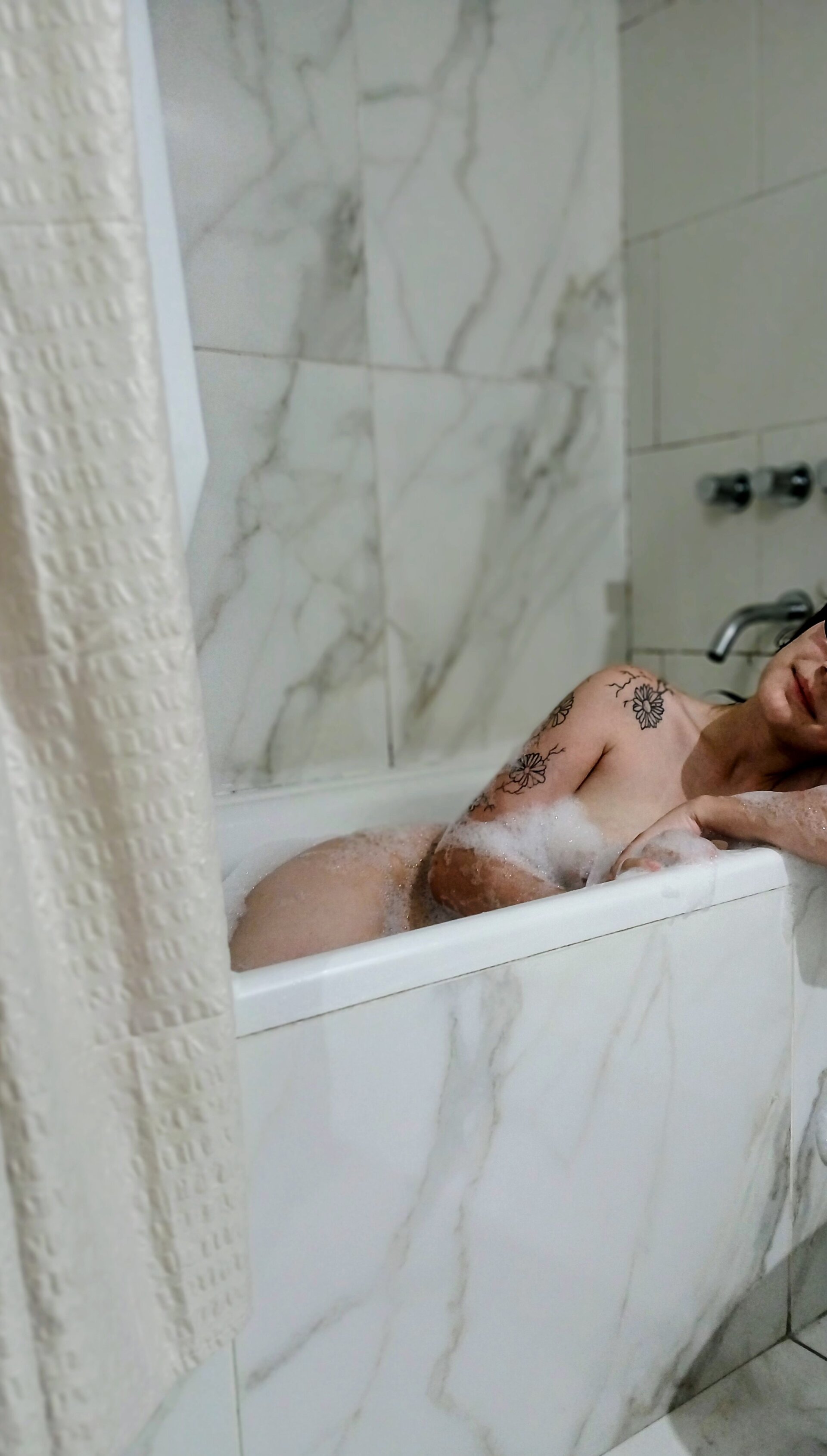 XXX Porn Photo of Nude L0ve_L0ve_ 5