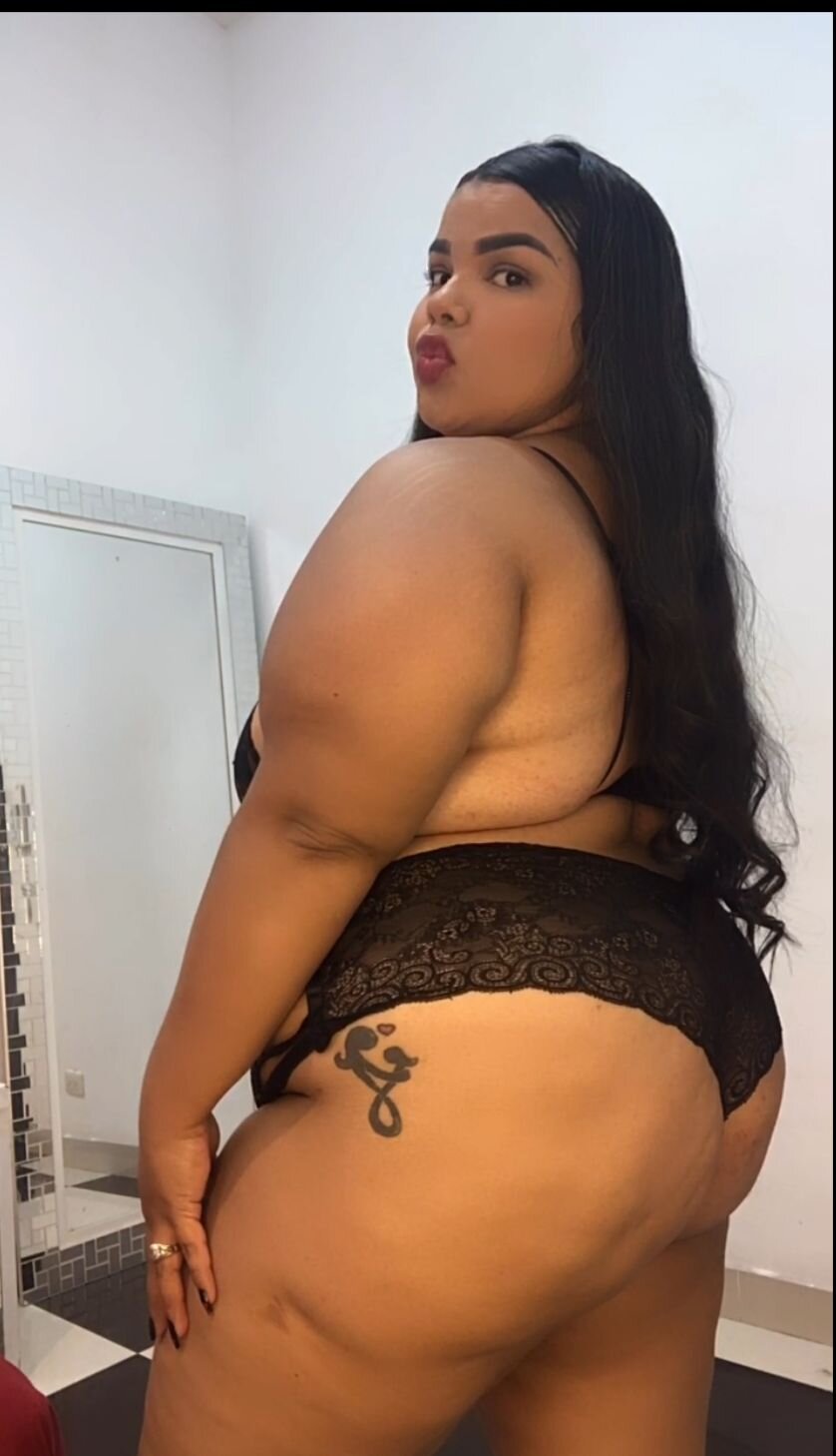 XXX Porn Photo of Nude AlexaaTaylor 11