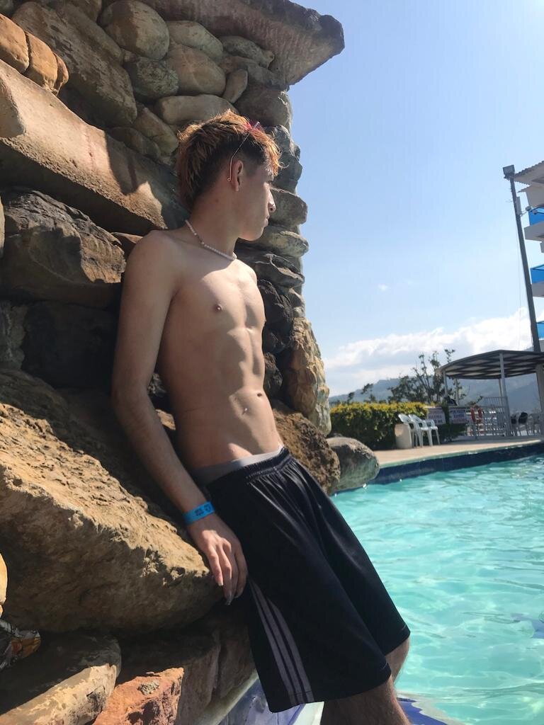XXX Porn Photo of Nude Axel_tay 9