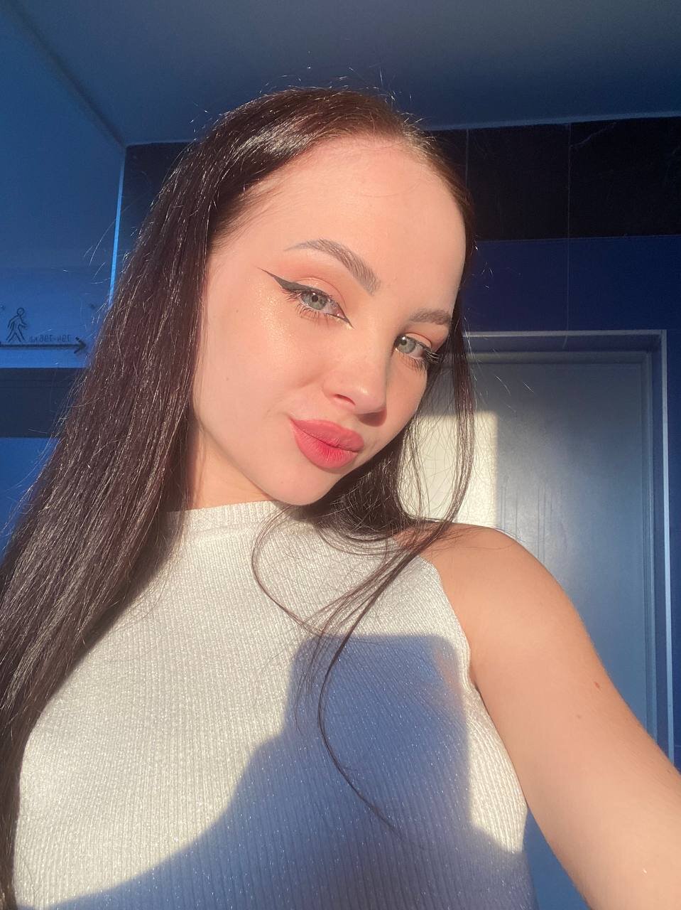 XXX Porn Photo of Nude ElisameoW 10