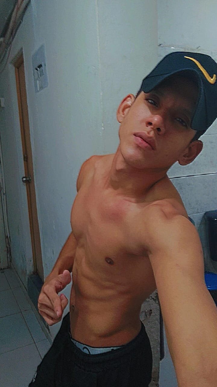 XXX Porn Photo of Nude GaboReyes 4