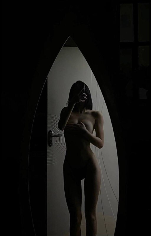 XXX Porn Photo of Nude mimiicherry 3