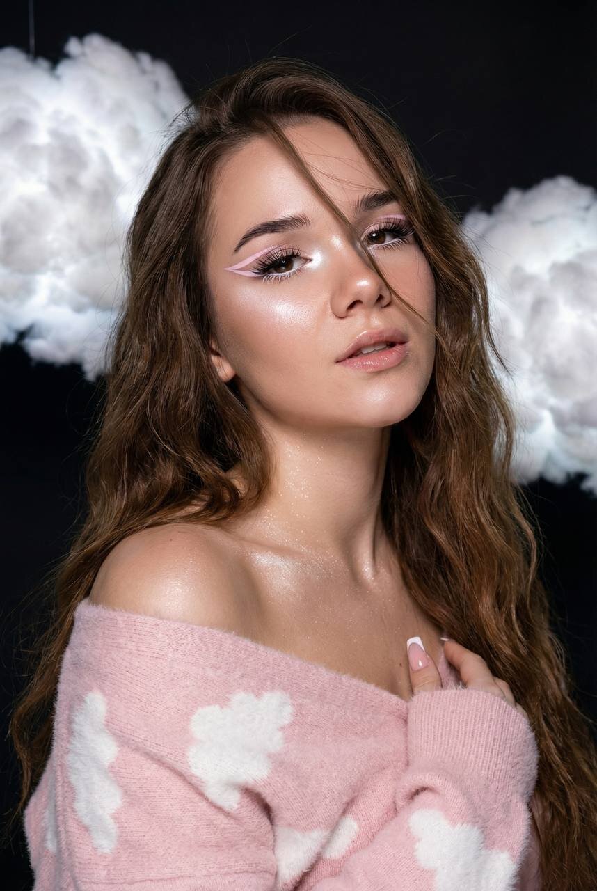 XXX Porn Photo of Nude Lesly_cuuute 4