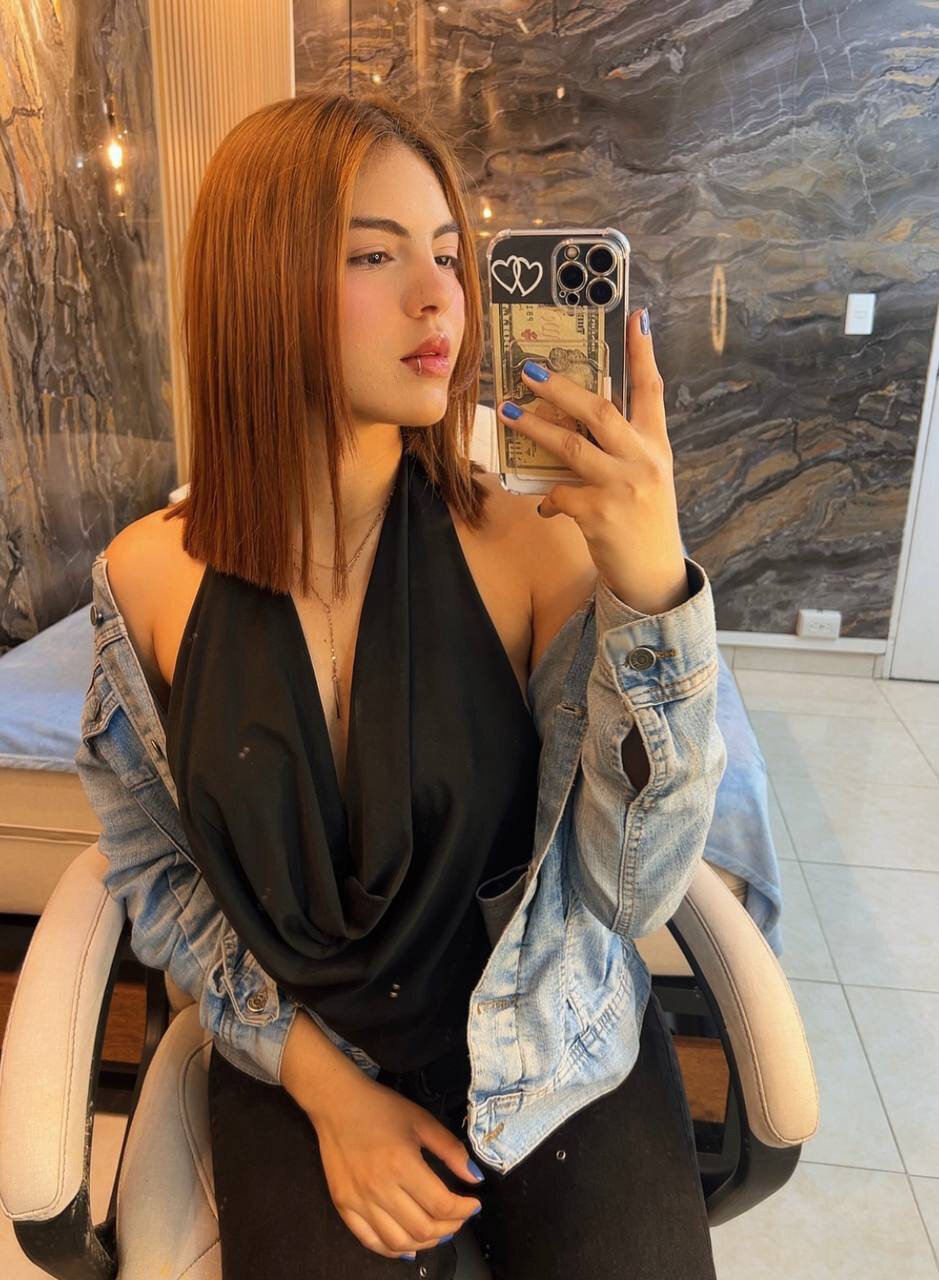 XXX Porn Photo of Nude beca_winn 25