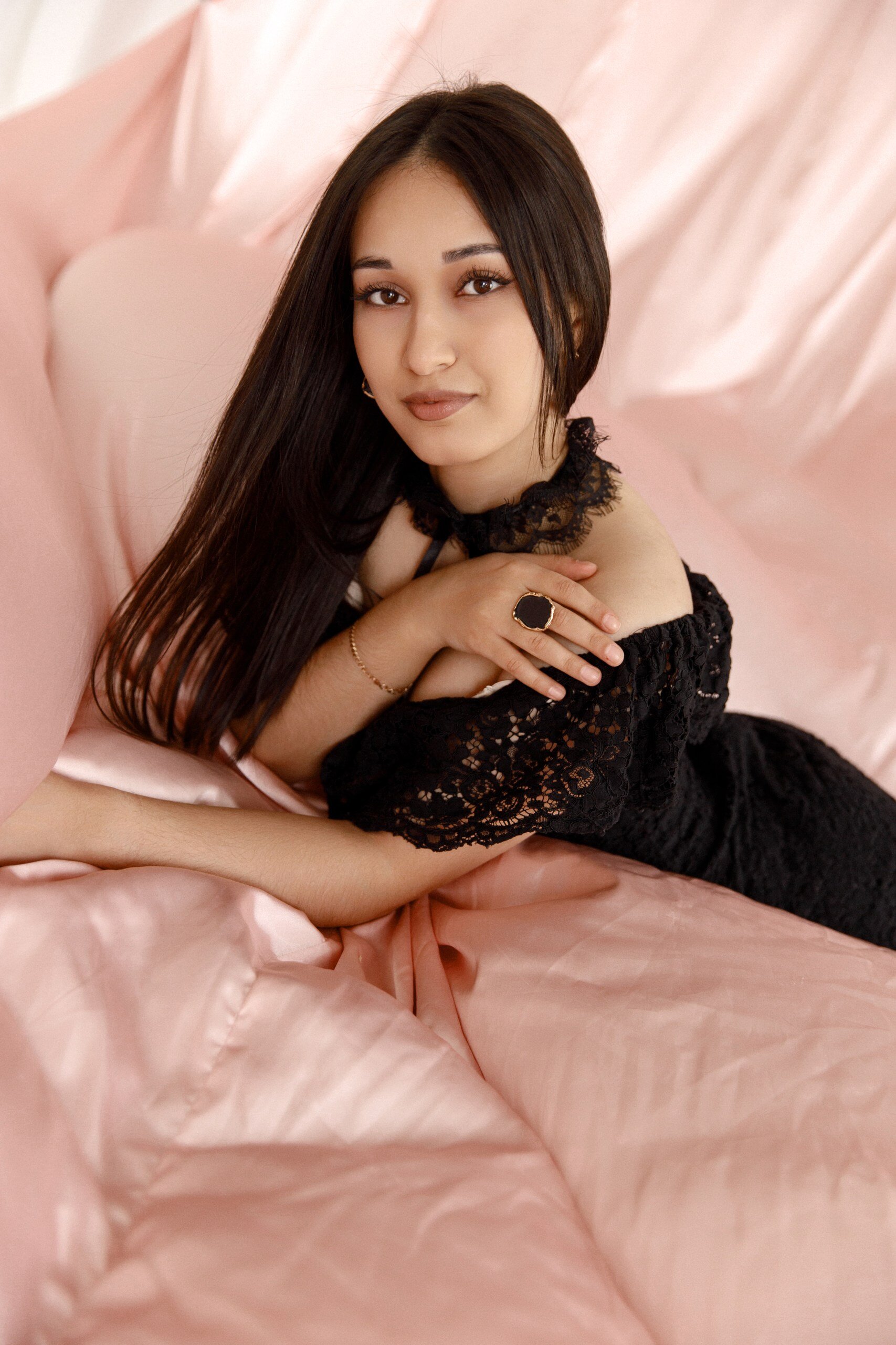 XXX Porn Photo of Nude ElviraWesdety 11