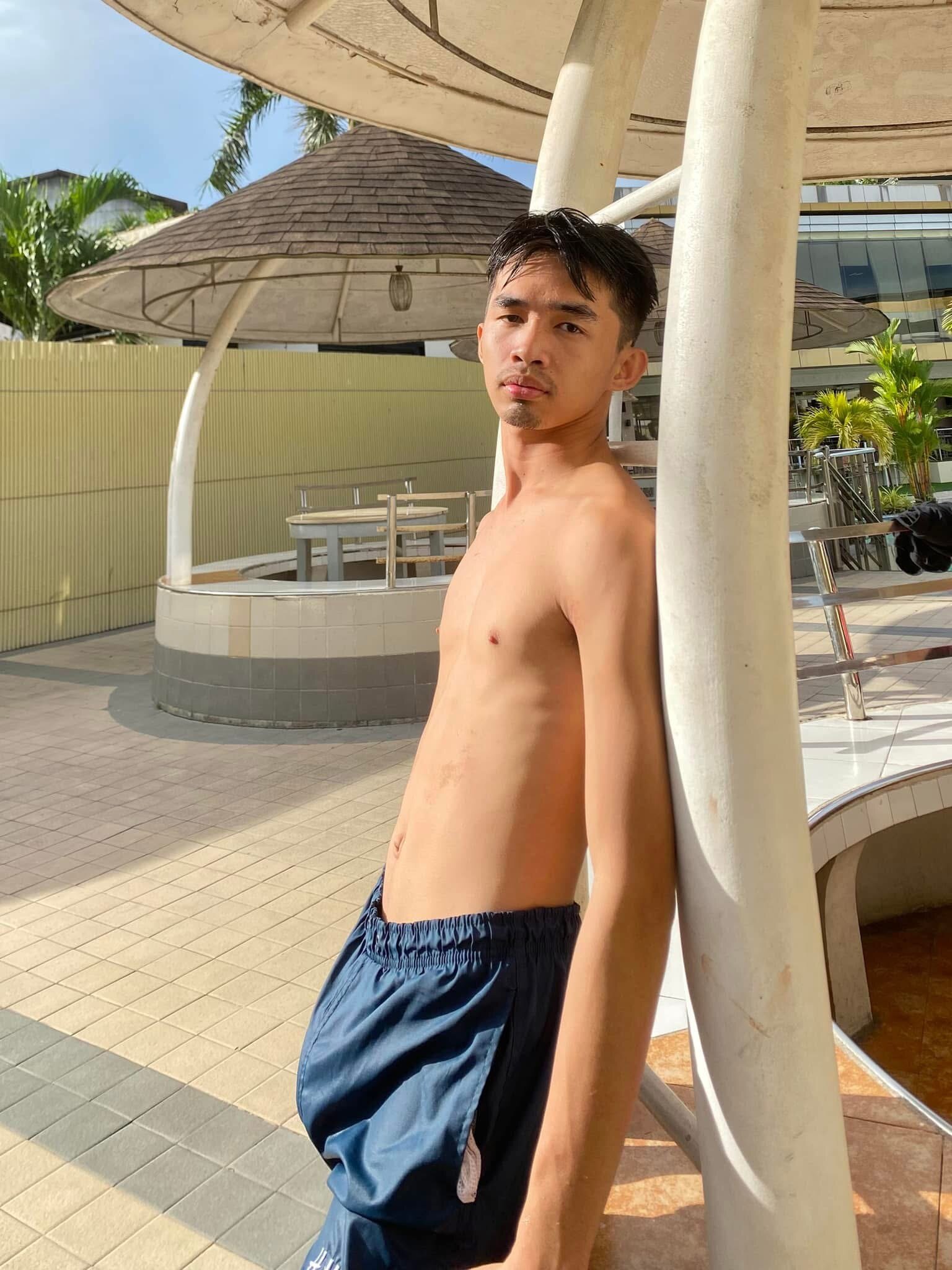 XXX Porn Photo of Nude bigdick_kenn 1