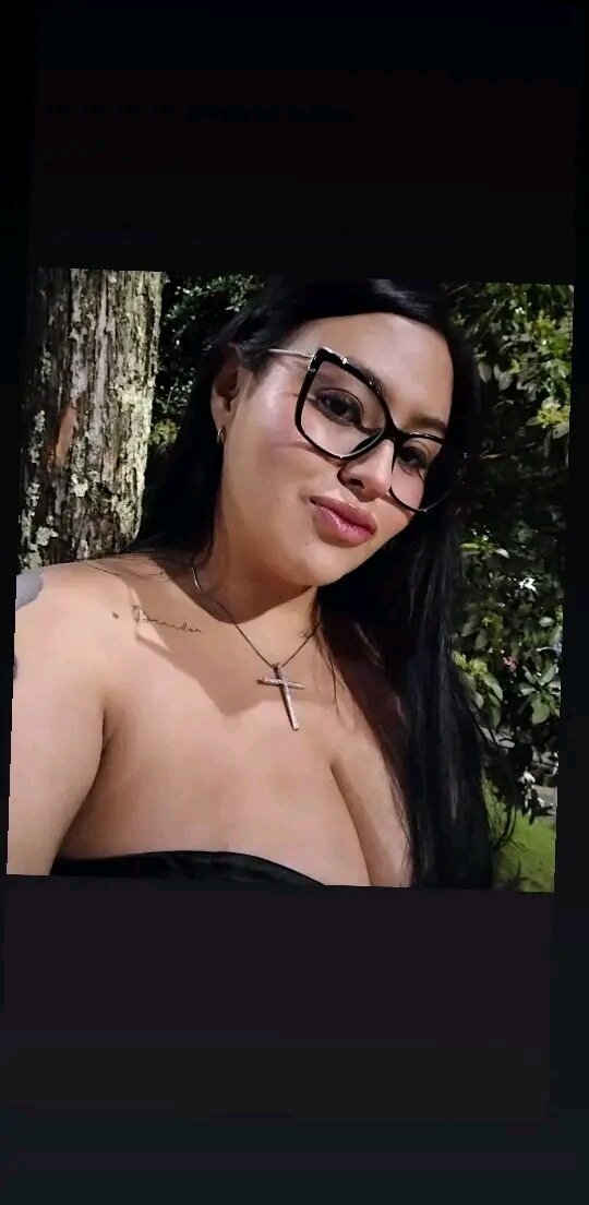 XXX Porn Photo of Nude Sexy_carly_outdoors 5