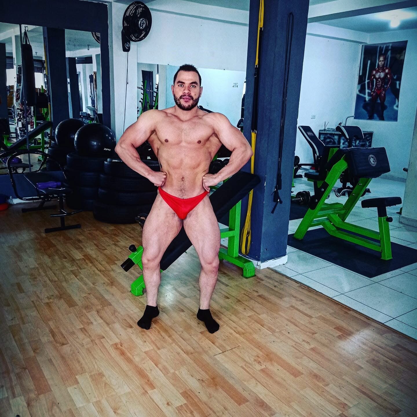 XXX Porn Photo of Nude neron_XXL 5