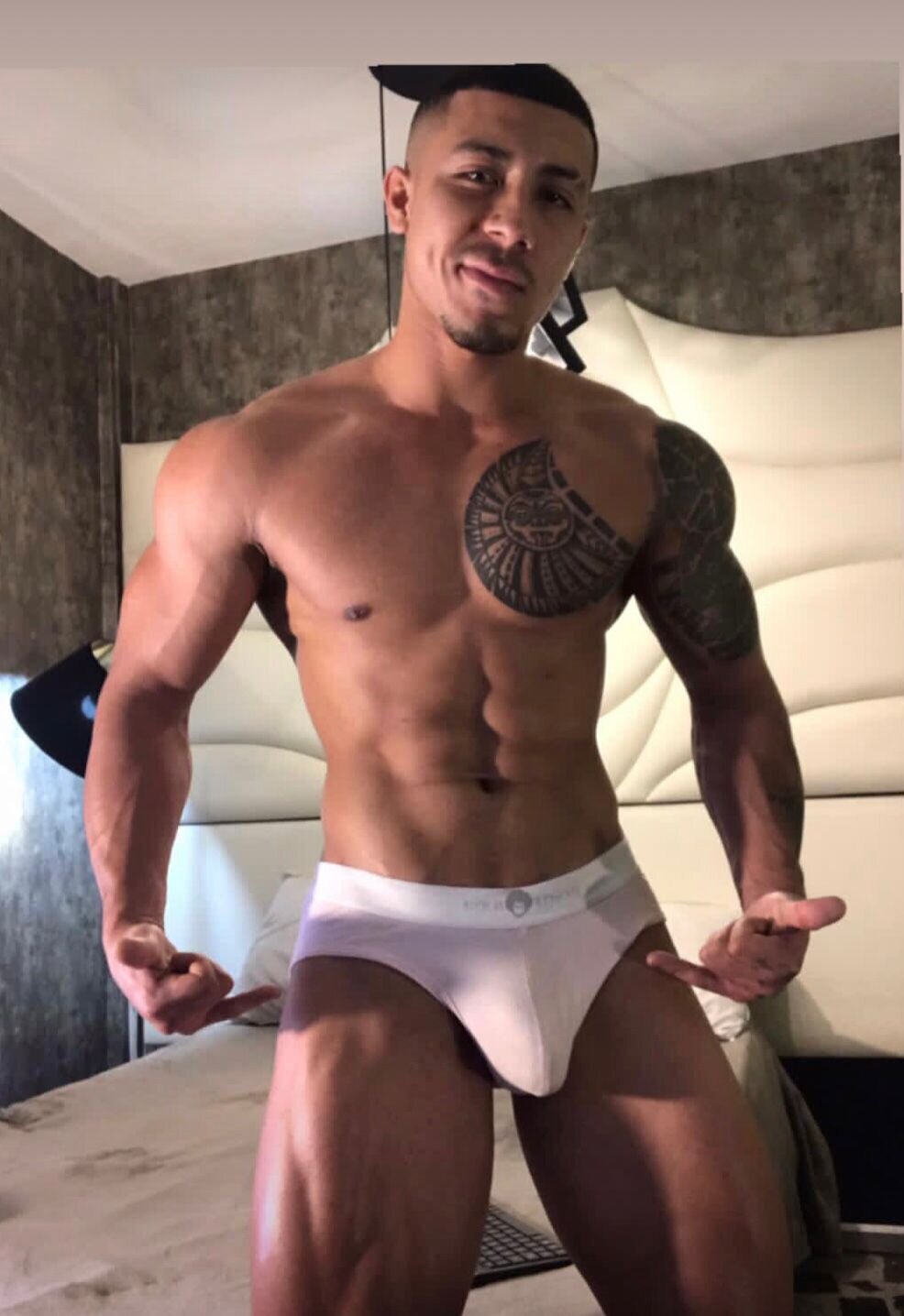 XXX Porn Photo of Nude Owenferrara 24
