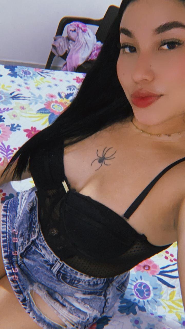 XXX Porn Photo of Nude Vickybon 5