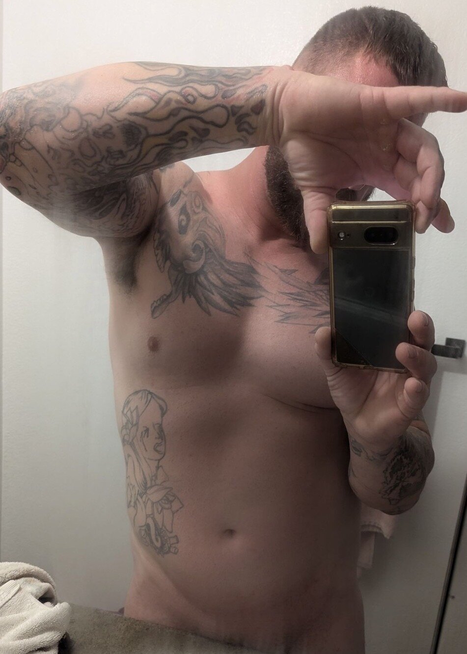 XXX Porn Photo of Nude beyegb43 4