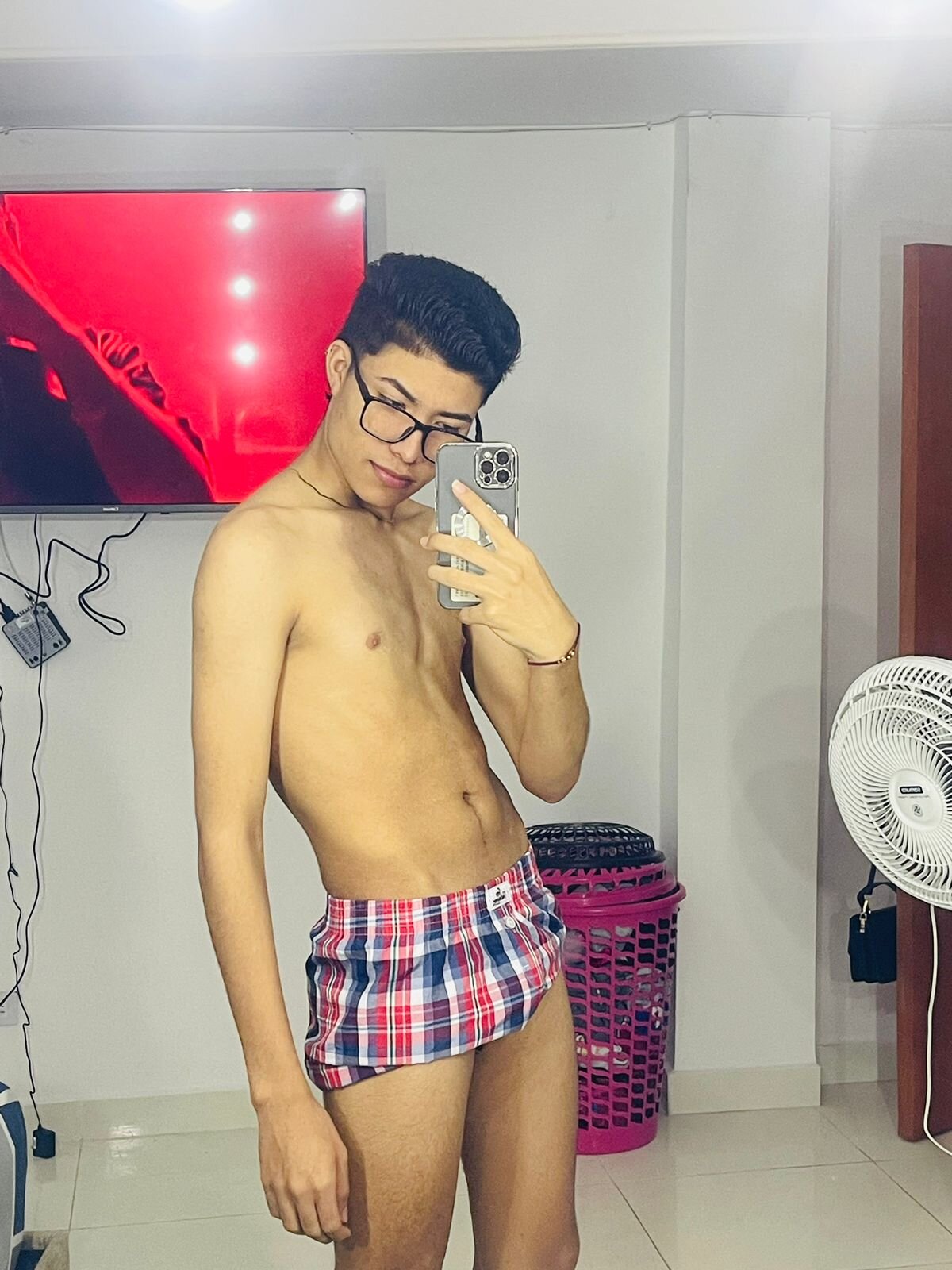 XXX Porn Photo of Nude Mark_Lam05 1