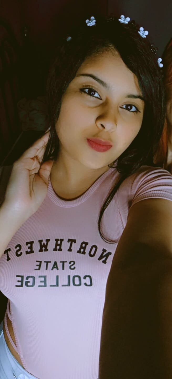 XXX Porn Photo of Nude GiovannaCooper 2