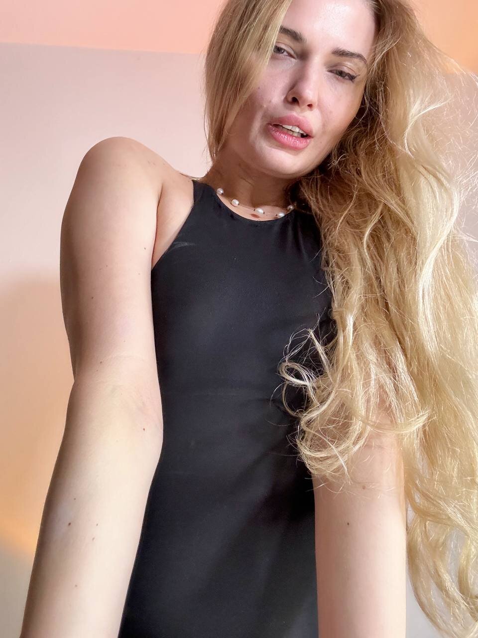 XXX Porn Photo of Nude SexyMlfa1 2
