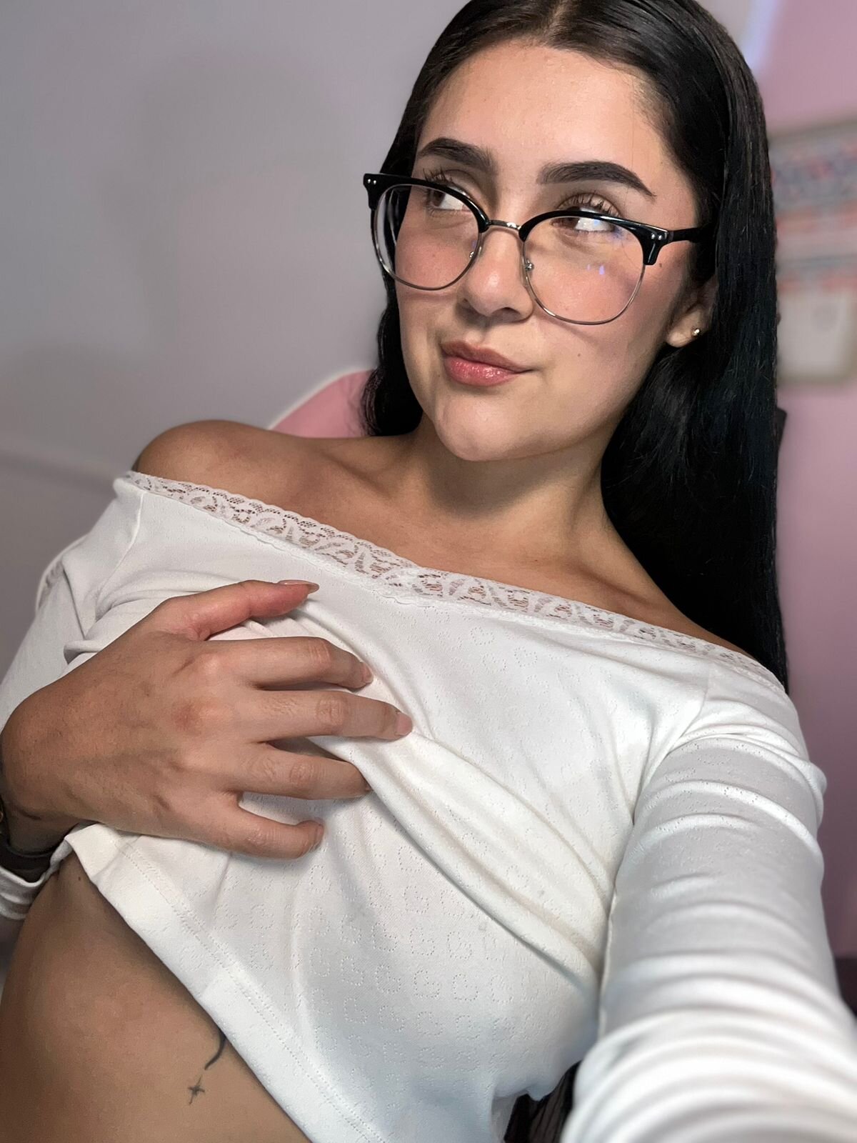 XXX Porn Photo of Nude Carla_Bonnet 6