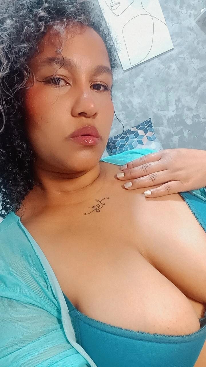 XXX Porn Photo of Nude Ambar_foxy 7