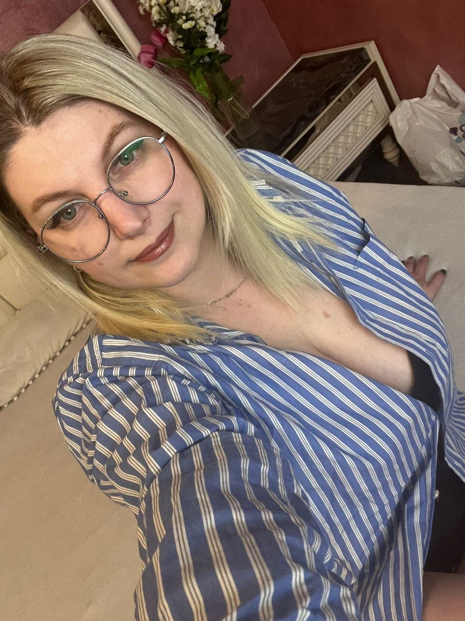 XXX Porn Photo of Nude ClaudiaMilf4 10