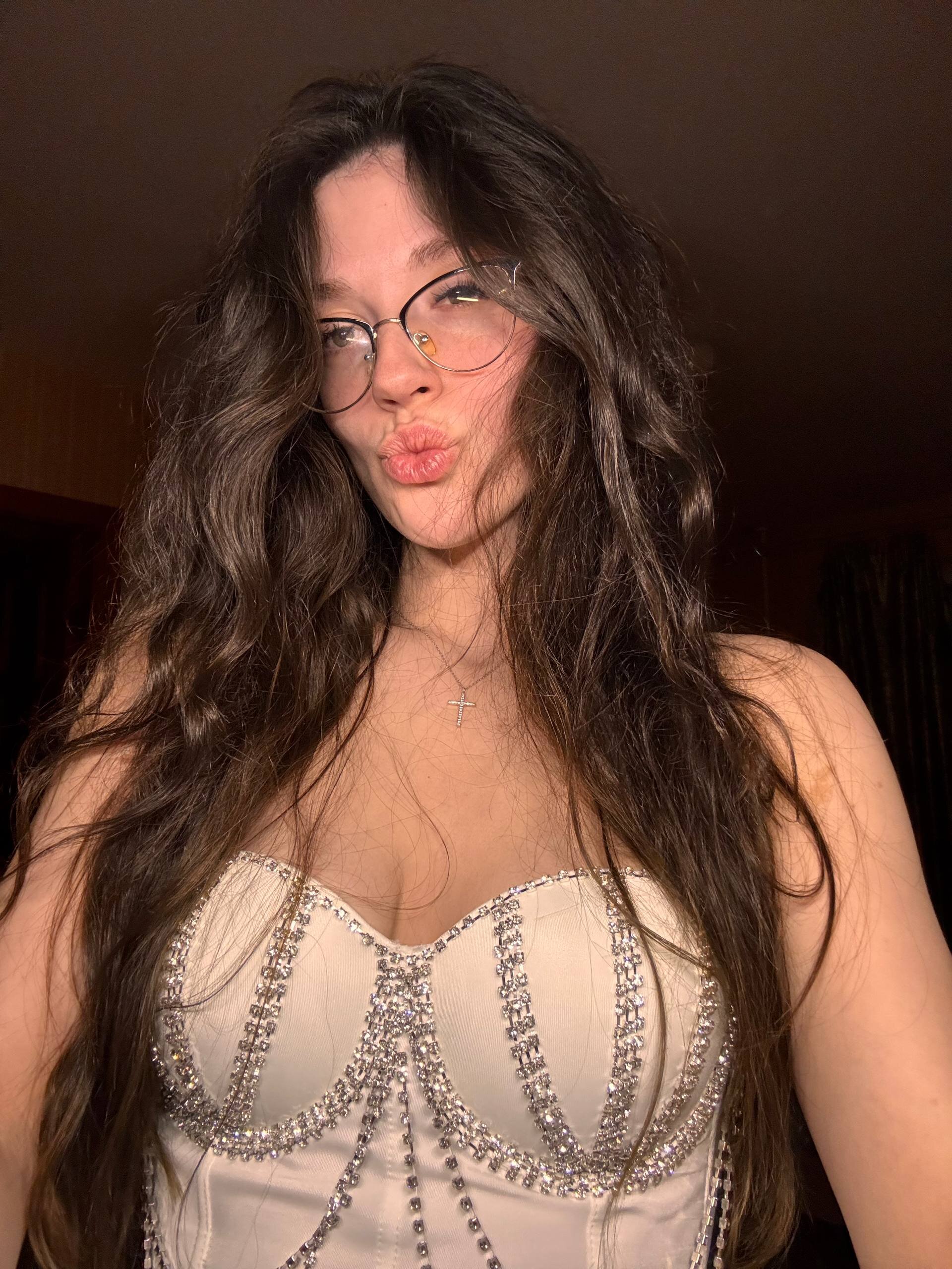 XXX Porn Photo of Nude LadyDranis 2
