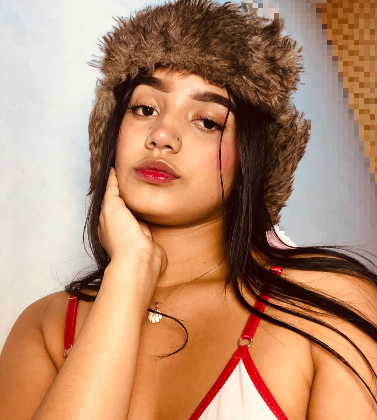 XXX Porn Photo of Nude Dakota_x18 4